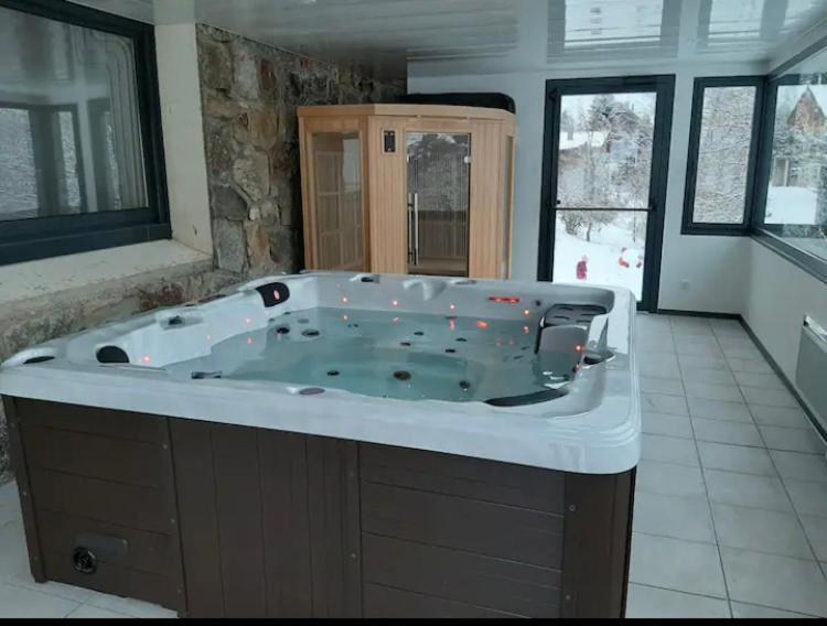 فيلا آكس ليه تيرْمفي Chalet Ax 3 Domaines المظهر الخارجي الصورة